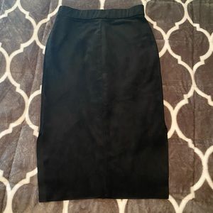 Aritzia Wilfred Free Lis Vegan Suede Skirt